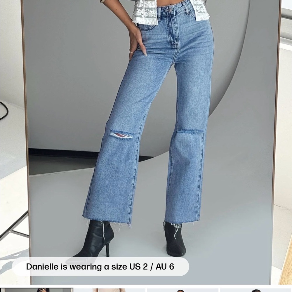 High-Rise Wide-Leg Blue Jeans